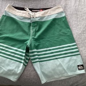 Mens Quiksilver baggies